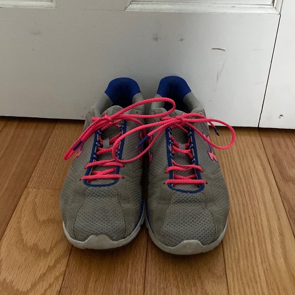 Under Armour Shoes - UA Sneakers Size 8.5